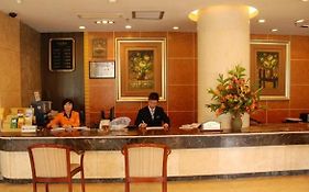 Qianshan Holiday Hotel Xingyi 